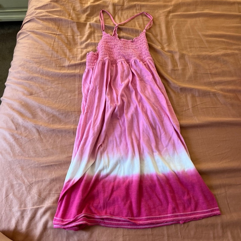 Victoria’s Secret Pink Tie Die Smocked Dress